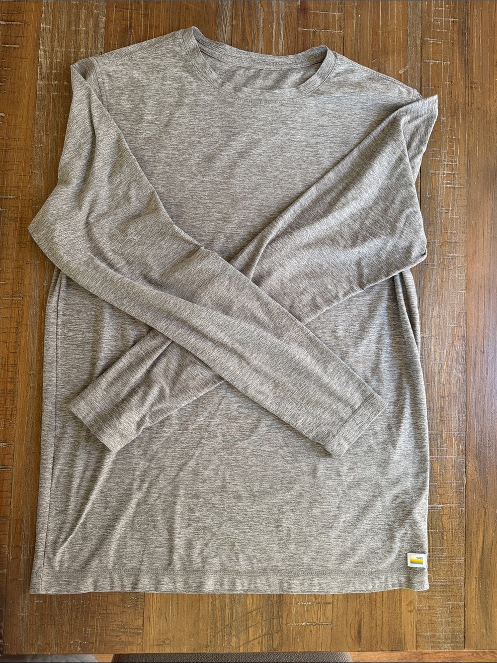 Vuori long sleeve gray top
